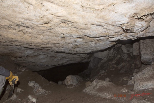 021 LIPOPA 1 la Grotte Entree Basse 16E5K3IMG_120219wtmk.jpg