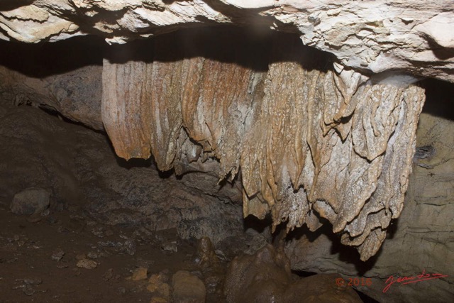 043 LIPOPA 1 la Grotte Concretion 16E5K3IMG_120216wtmk.jpg