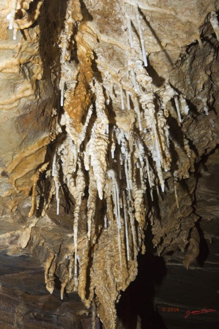 052 BOUKAMA la Grotte Cavite 1 avec Fistuleuses 16E5K3IMG_120033wtmk.jpg