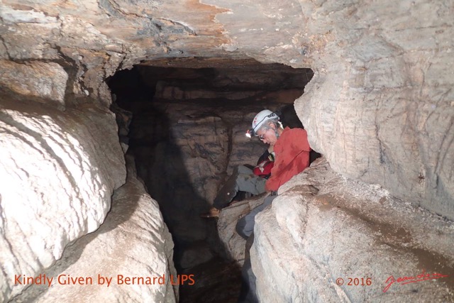 067 Boukama la Grotte Tunnel de Passage et JLA Photo Bernard Lips 16OTG3BLIMG_1059wtmk.jpg