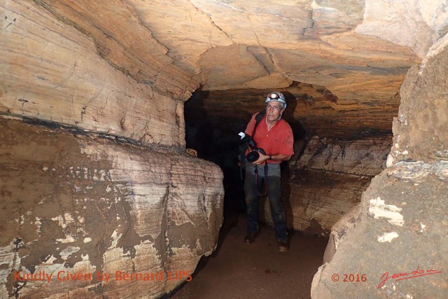 107 Boukama la Grotte Tunnel de Passage et JLA Photo Bernard Lips 16OTG3BLIMG_1084wtmk.jpg
