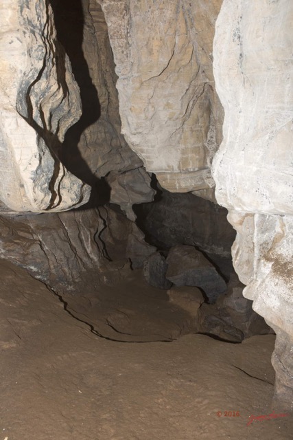 126 BOUKAMA la Grotte Tunnel de Passage 16E5K3IMG_119959wtmk.jpg