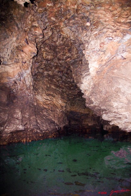 033 LEKABI Grotte avec Lac Souterrain 8EIMG_26622wtmk.jpg