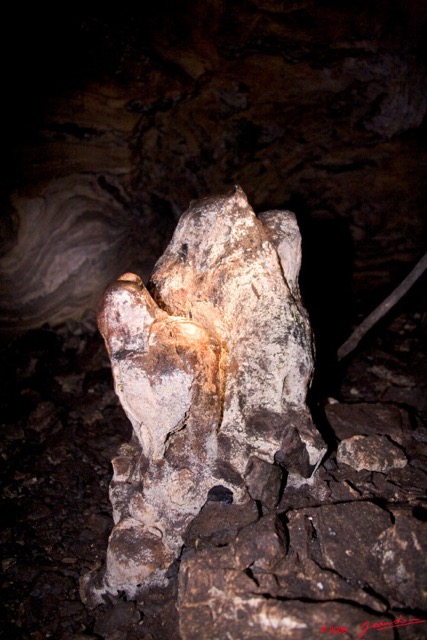 080 LEKABI Grotte Stalacmites 8EIMG_26723wtmk.jpg