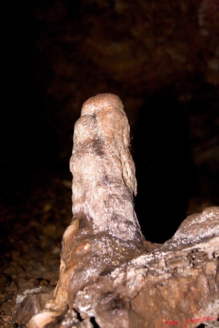 084 LEKABI Grotte Stalacmites 8EIMG_26733wtmk.jpg