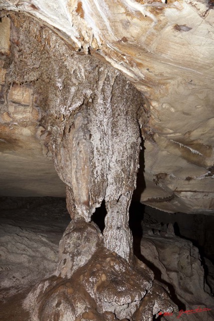 021 Grotte de BONGOLO Concretions 11E5K2IMG_71724wtmk.jpg.jpg