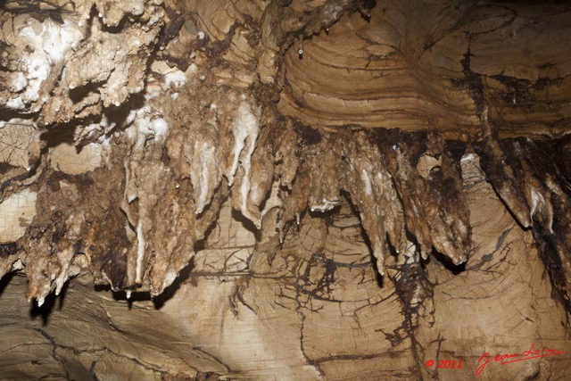 030 Grotte de BONGOLO Parois et Concretions 11E5K2IMG_71780wtmk.jpg.jpg