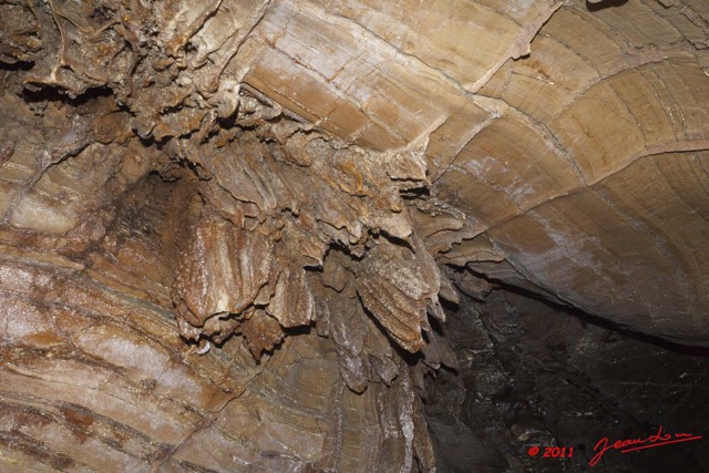 043 Grotte de BONGOLO Plafond avec Concretions 11E5K2IMG_71755wtmk.jpg.jpg