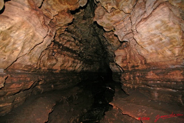 045 Grotte LIHOUMA 2 Tunnel 8EIMG_18982WTMK.JPG