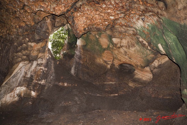 069 Grotte Chauves-Souris Vue sur Entree 11E5K2IMG_71968wtmk.jpg.jpg