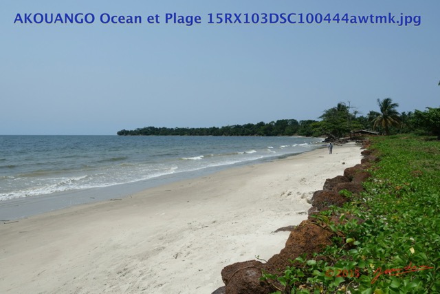 043 AKOUANGO Ocean et Plage 15RX103DSC100444awtmk.jpg