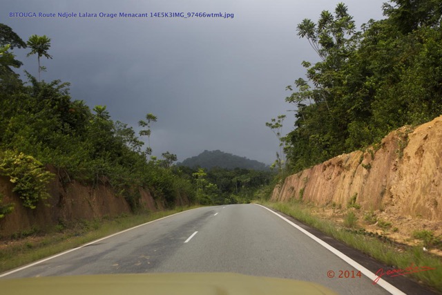 013 BITOUGA Route Ndjole Lalara Orage Menacant 14E5K3IMG_97466wtmk.jpg
