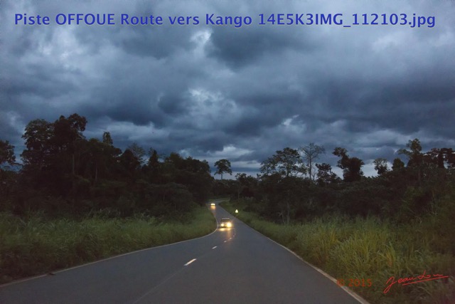 006 Piste OFFOUE Route vers Kango 14E5K3IMG_112103wtmk.JPG