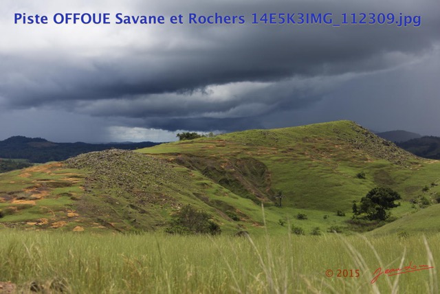 058 Piste OFFOUE Savane et Rochers 14E5K3IMG_112309wtmk.JPG