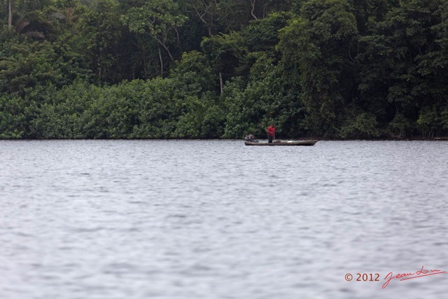 012 LOANGO Nord la Lagune Ngove Pirogue 12E5K2IMG_77472wtmk.jpg