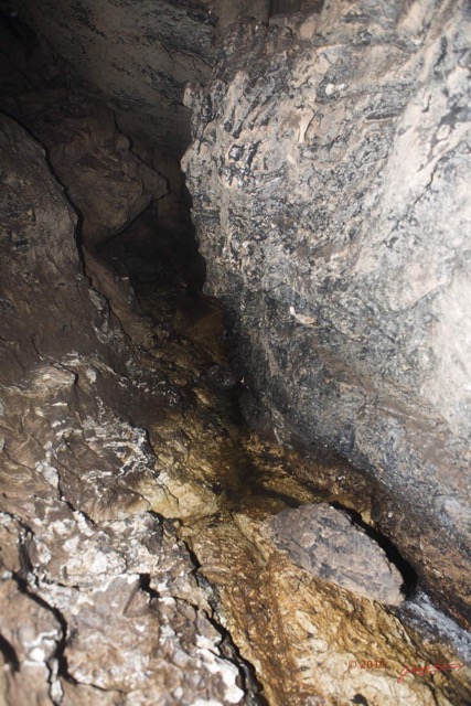 065 LIPOPA 1 la Grotte Passage Souterrain avec Riviere 16E5K3IMG_120248wtmk.jpg