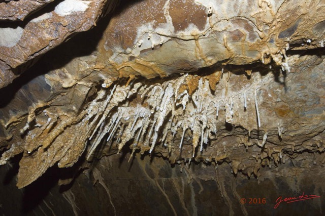 056 BOUKAMA la Grotte Cavite 1 avec Fistuleuses 16E5K3IMG_120044wtmk.jpg