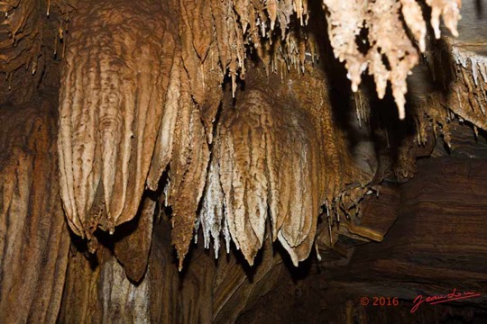 BOUKAMA-la-Grotte-Cavite-2-avec-Concretions-16E5K3IMG_120058wtmk-Web