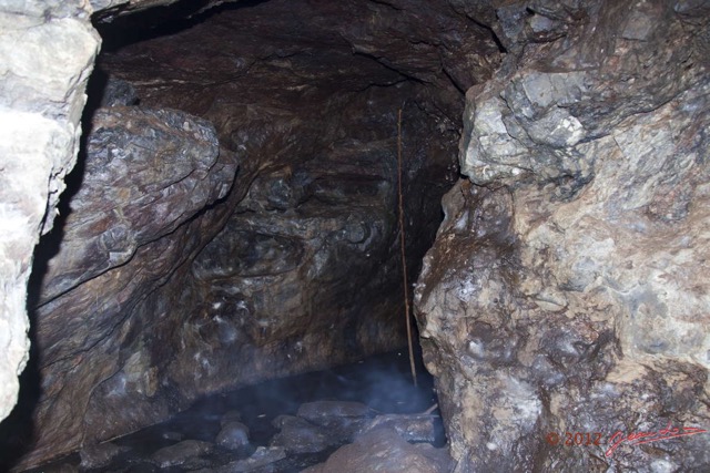 031 BATOUALA la Grotte Entree le Cloaque 12E5K2IMG_75737wtmk.jpg
