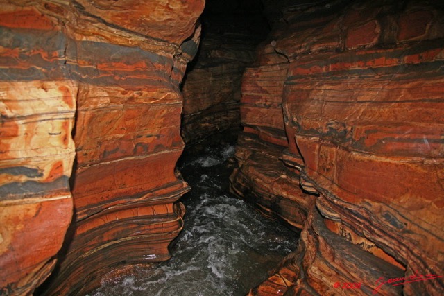 021 Grotte KESSIPOGHOU Nguiringomo Riviere Souterraine 8EIMG_18632WTMK.JPG