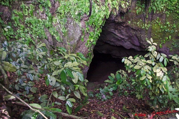 027 Grotte de PAHON Entree 8EIMG_25232wtmk.jpg