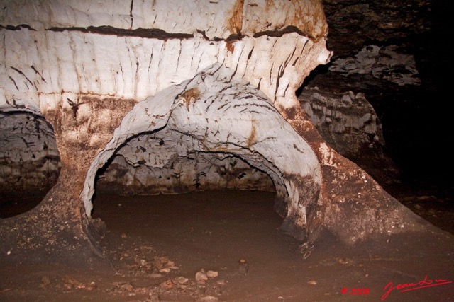 051 TSONA Grotte Tunnels 8EIMG_23405wtmk.jpg