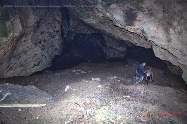 022 PAHON 1a la Grotte Entree Descente des Guides 15E5K3IMG_115340awtmk.jpg